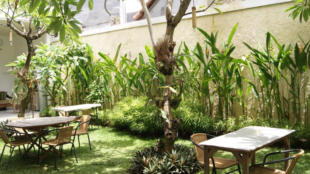 Hotel Sugiras Living Denpasar Exteriér fotografie