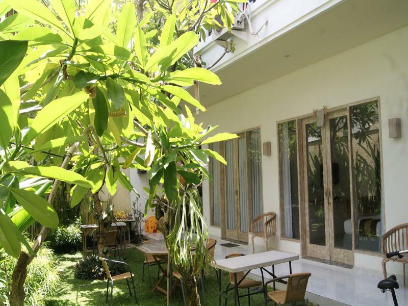 Hotel Sugiras Living Denpasar Exteriér fotografie